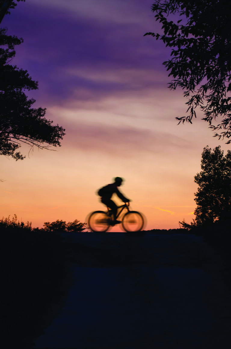 Sunset_3_Cyclist